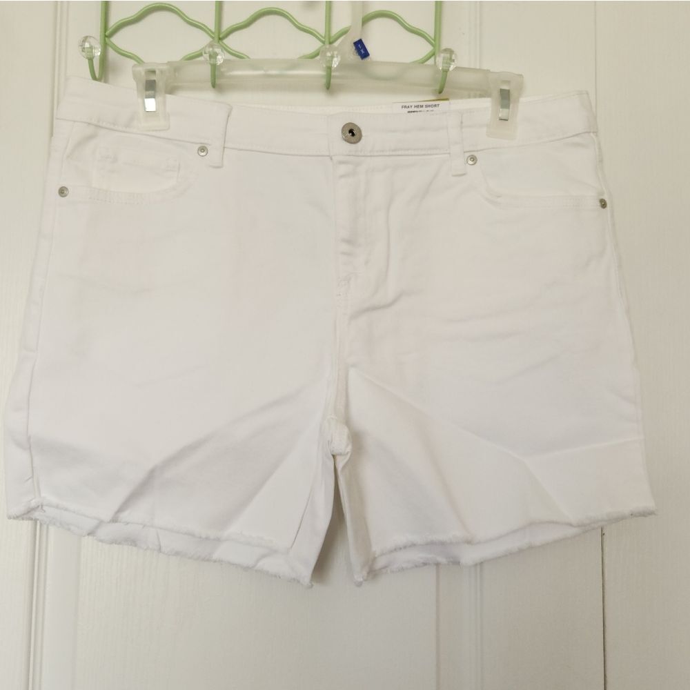 NWT Style & Co Size 14 Jean Shorts